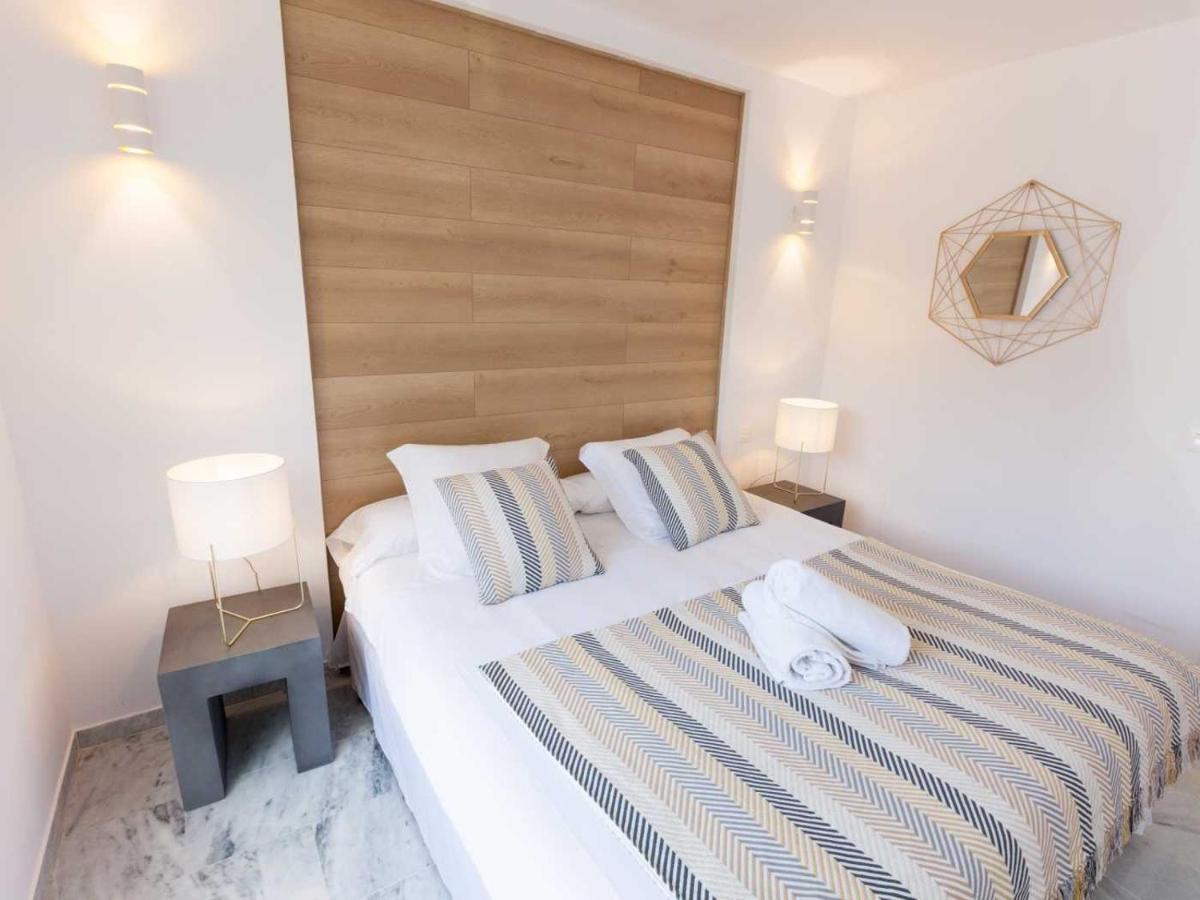 Vacation Marbella I Los Naranjos, Exquisite Penthouse Suite With Rooftop Terrace Exteriör bild